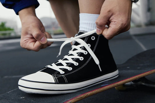 Come usare e regolare i lacci per una calzata confortevole nelle scarpe barefoot